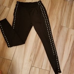 Pink joggers VS Medium